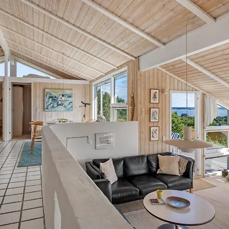 Sybil - 700m From The Sea By Interhome Ebeltoft